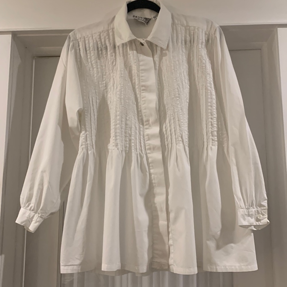 Speed Limit MPH long sleeved front pleated blouse